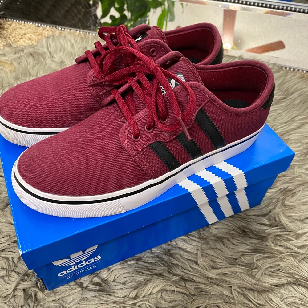 Adidas Seeley J